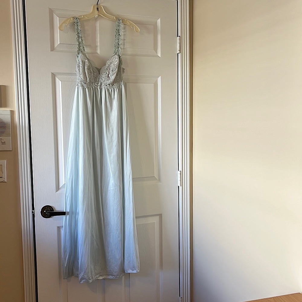 Vintage light blue lace bodice long night gown